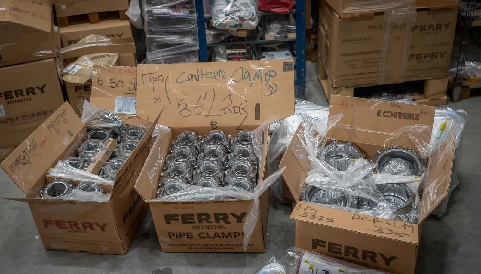 Rubber-lined split clamps for bulk order by Ferry International